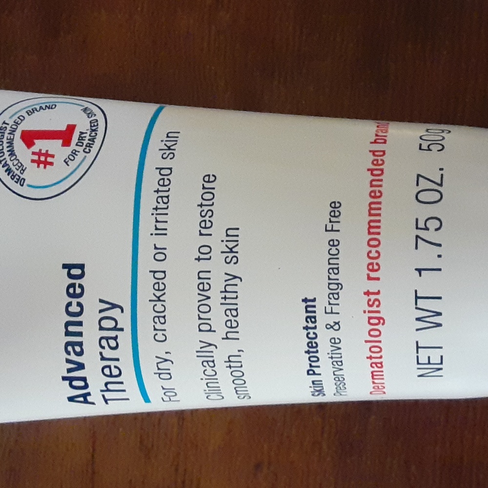 Aquaphor Healing Ointment - Picture 3 of 9